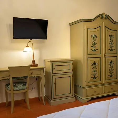 Rifugio La Foresta Hotel 3*